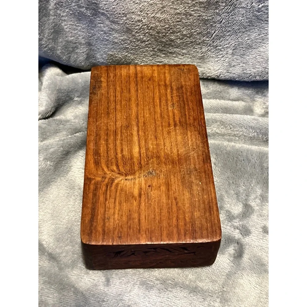 Vintage Carved Wooden Trinket Box Jewelry Keepsake Storage Hinged Lid Decorative
